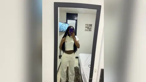 NaomiBennetti — 😈😈😈