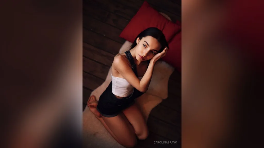 CarolinaBravo — Carolina