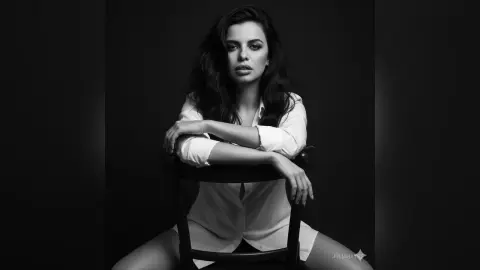 JuliaHayss — new photos