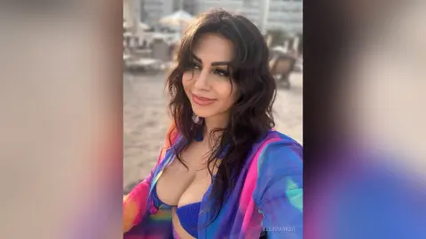 EllyParker — Hot summer