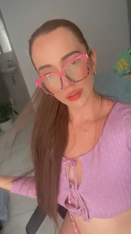 AliceKizar — Streamate Photos