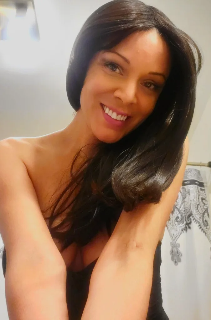 FoxxxyFeet69 — Streamate Photos