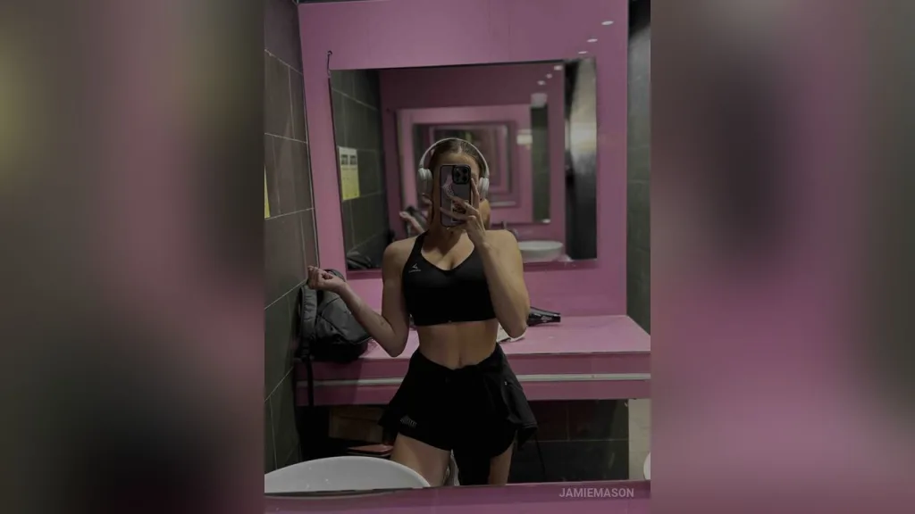 JamieMason — live cam