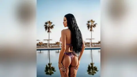 HillaryHolm — Summer lover