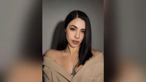 RavenBecket — Sensual power