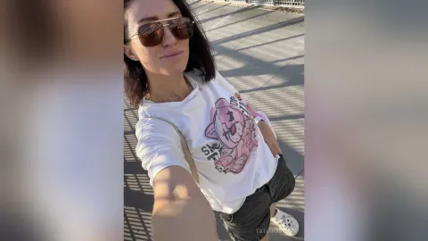 TatianaStoun — Me 🥰