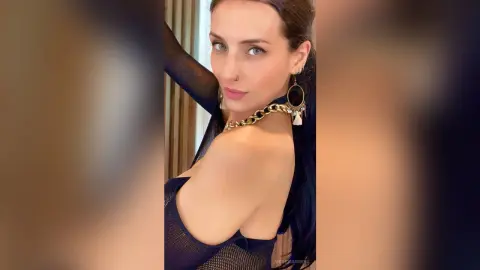 AngieSummers — Hidden Desires