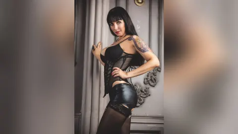 AnnRouge — worship your goddess