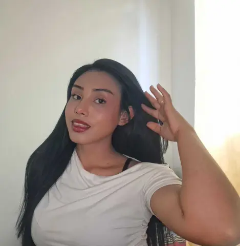 CristalMontiel — Streamate Photos