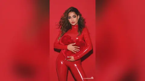LilianMendoza — Be my Valentine