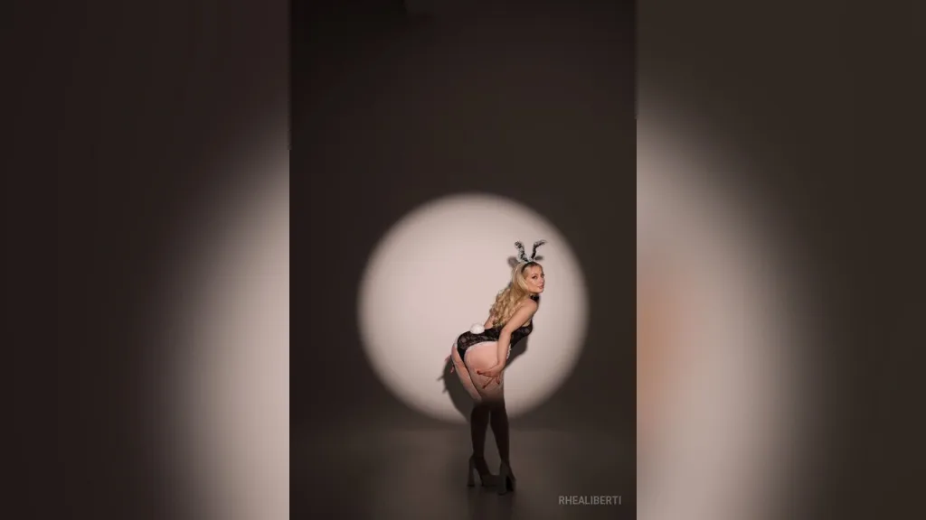 RheaLiberti — Honey Bunny