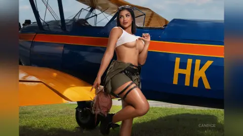 Candice — sexy pilot girl