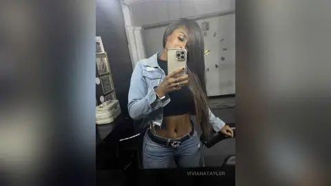 VivianaTaylor — elegant and classy woman