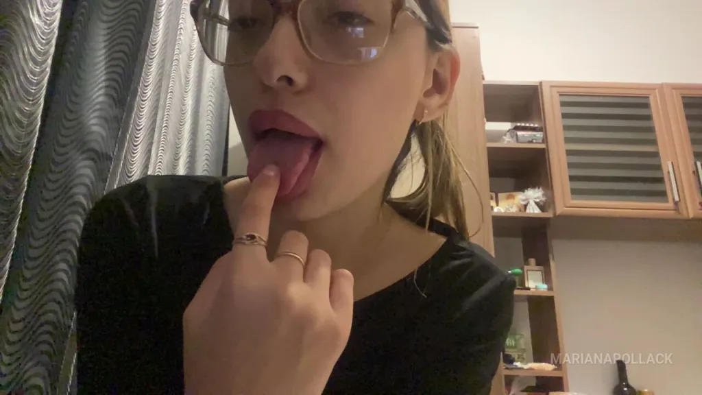 MarianaPollack — I love to flirt