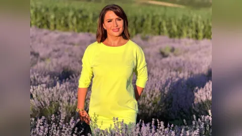 EmmaNancy — Green dress & Lavanda