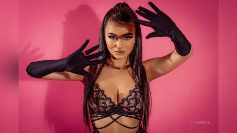 LexyNess — Lady in black