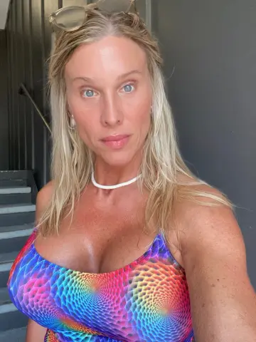 ChrisBimboVixen — Streamate Photos