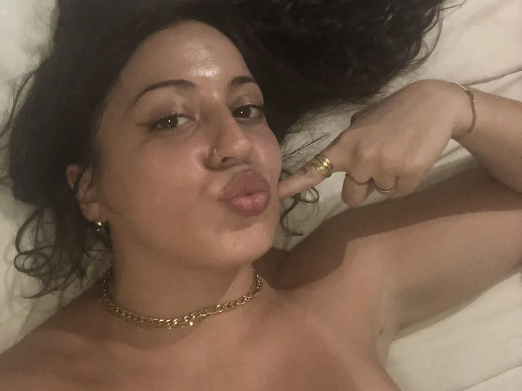 BarbieSalvaje — live cam