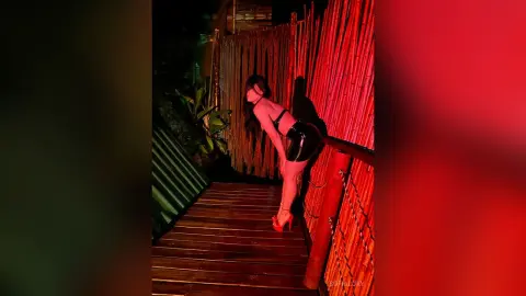 SofiaLuxy — Submissive or Dominant?🤔😏