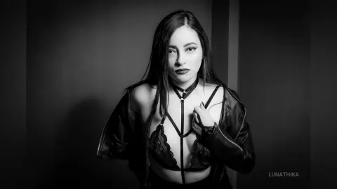 LunaThika — 🔥