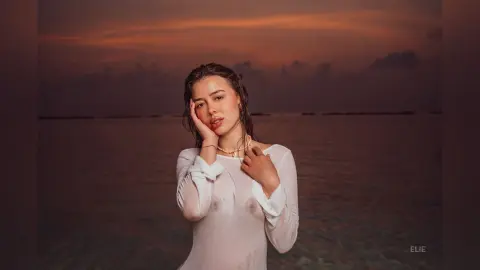 Elie — Sun Kissed in Paradise 🌟