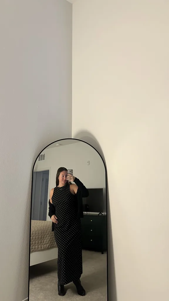 RobinMeadows — Streamate Photos