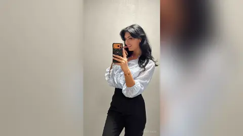 ZenoviaNoir — Selfie 🔥