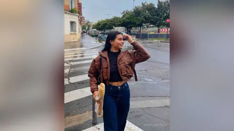 MiahGarcias — Paris, oui oui