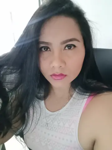 Elissa21 — Streamate Photos