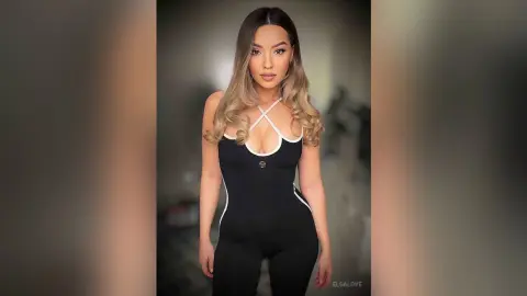 ElsaLove — Noire Luna
