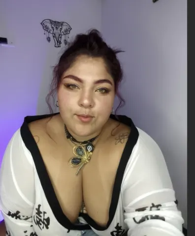 Kendra_lil_evill — Streamate Photos