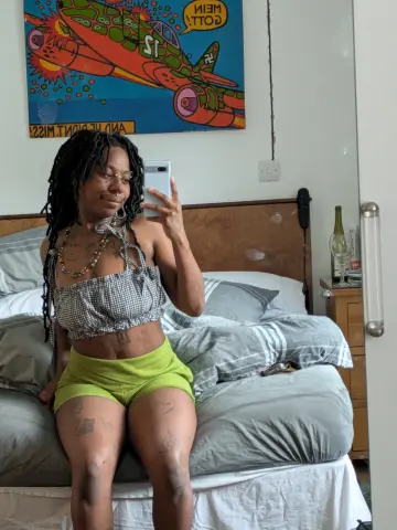 CeCexox — Streamate Photos