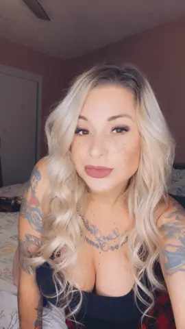 Goddesshotlips — Streamate Photos