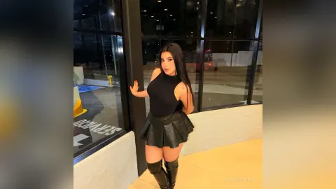 ArtemisaStones — black is so sensual and dominant 🍸