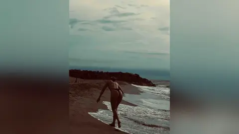 ScarletParisi — 🦦