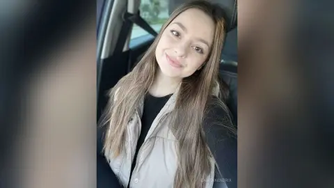 LauraKendrix — Me