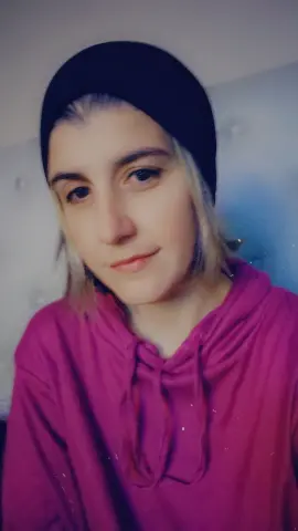 BellaWinters25 — Streamate Photos