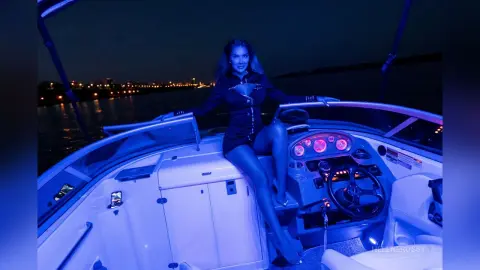 HeleneRossy — Captain Helene in action!