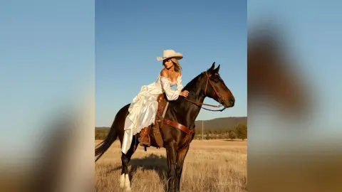 Anastasia — Wild Wild West