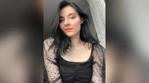 NicoleLuxe — my selfie🍓