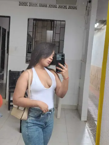 LunaSeaz — Streamate Photos