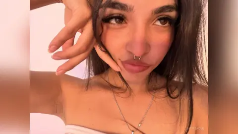 AmyFender — 🫦