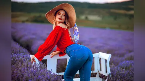 AmelieSkylar — Smiling Makes Me Shine