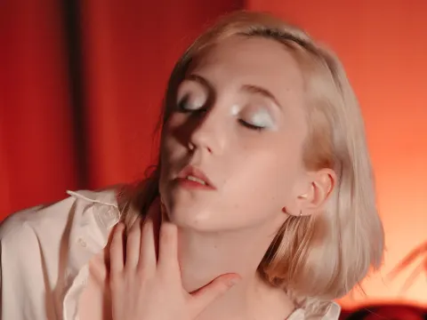 ElenMore — LiveJasmin cam model