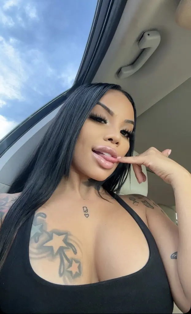 XkayluvX
