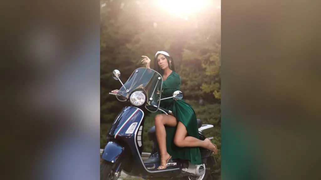Caprice — Vespa Ride
