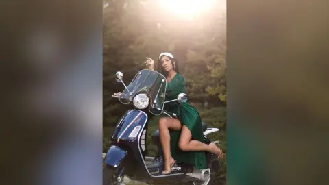 Caprice — Vespa Ride