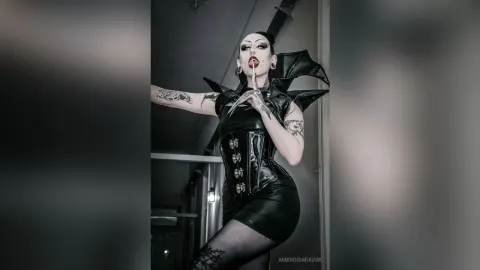 AmbrosiaPavuk — Vampyr Empress