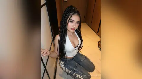 ValeriaEclaire — 💋