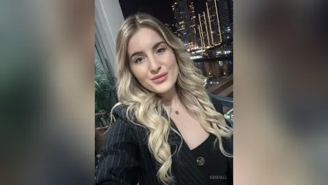 Kendall — Selfies